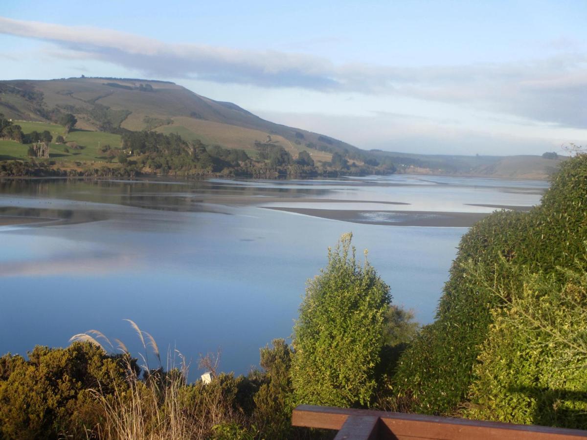 Catlins Lake Sanctuary Owaka Extérieur photo