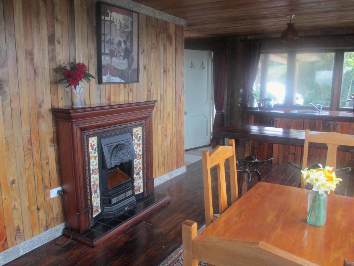 Catlins Lake Sanctuary Owaka Extérieur photo