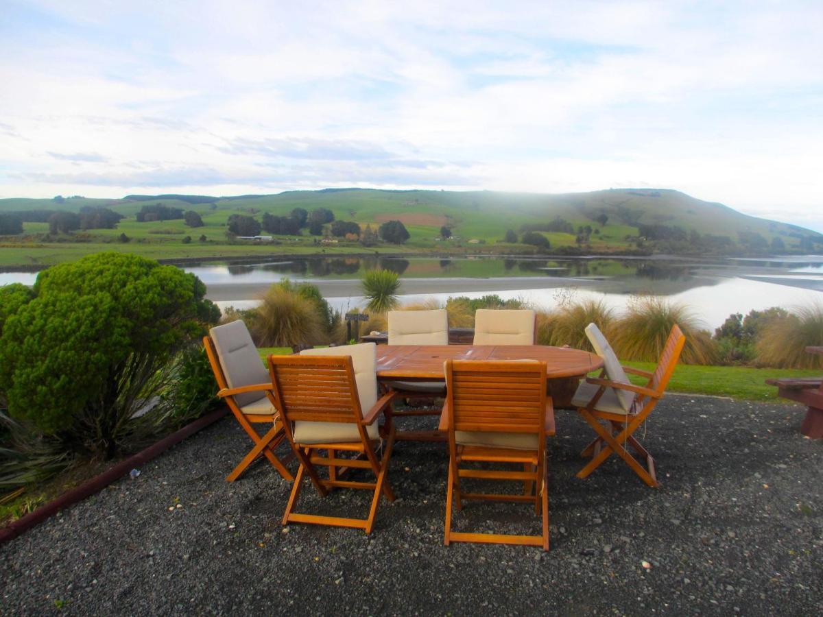Catlins Lake Sanctuary Owaka Extérieur photo
