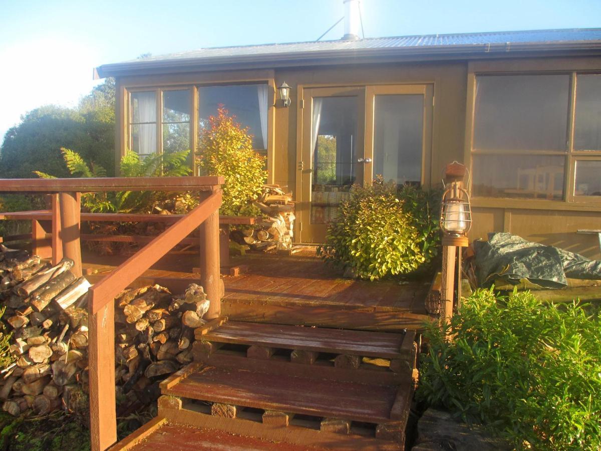 Catlins Lake Sanctuary Owaka Extérieur photo